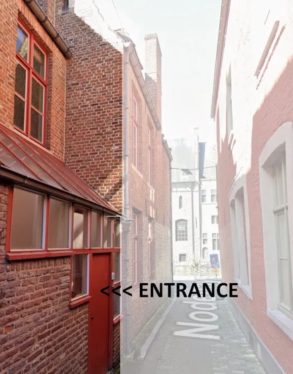 Waffle Workshop Ghent entrance on Nodenaysteeg street